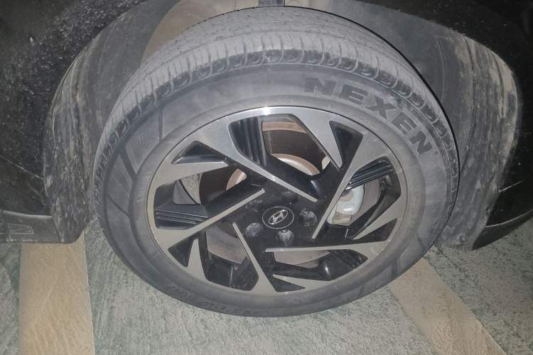 Used Hyundai Custo 2021 380TGDi Smart Love Flagship Edition TOP Premium Right Front Wheel Hub
