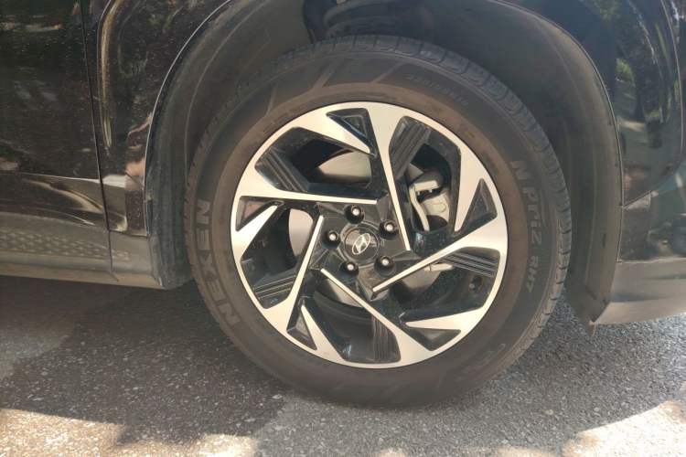 Used Hyundai Custo 2021 380TGDi Smart Love Flagship Edition TOP Premium Right Front Wheel Hub