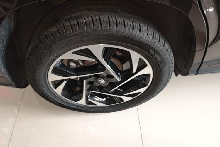 Used Hyundai Custo 2021 380TGDi Smart Love Flagship Edition TOP Premium Right Rear Wheel Hub