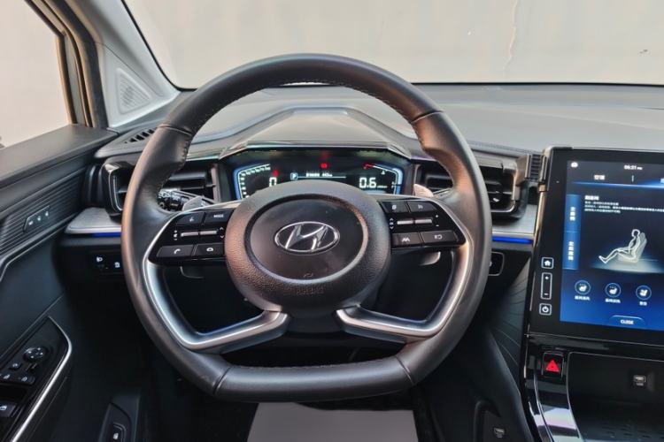 Used Hyundai Custo 2021 380TGDi Smart Luxury Premium LUX Steering Wheel