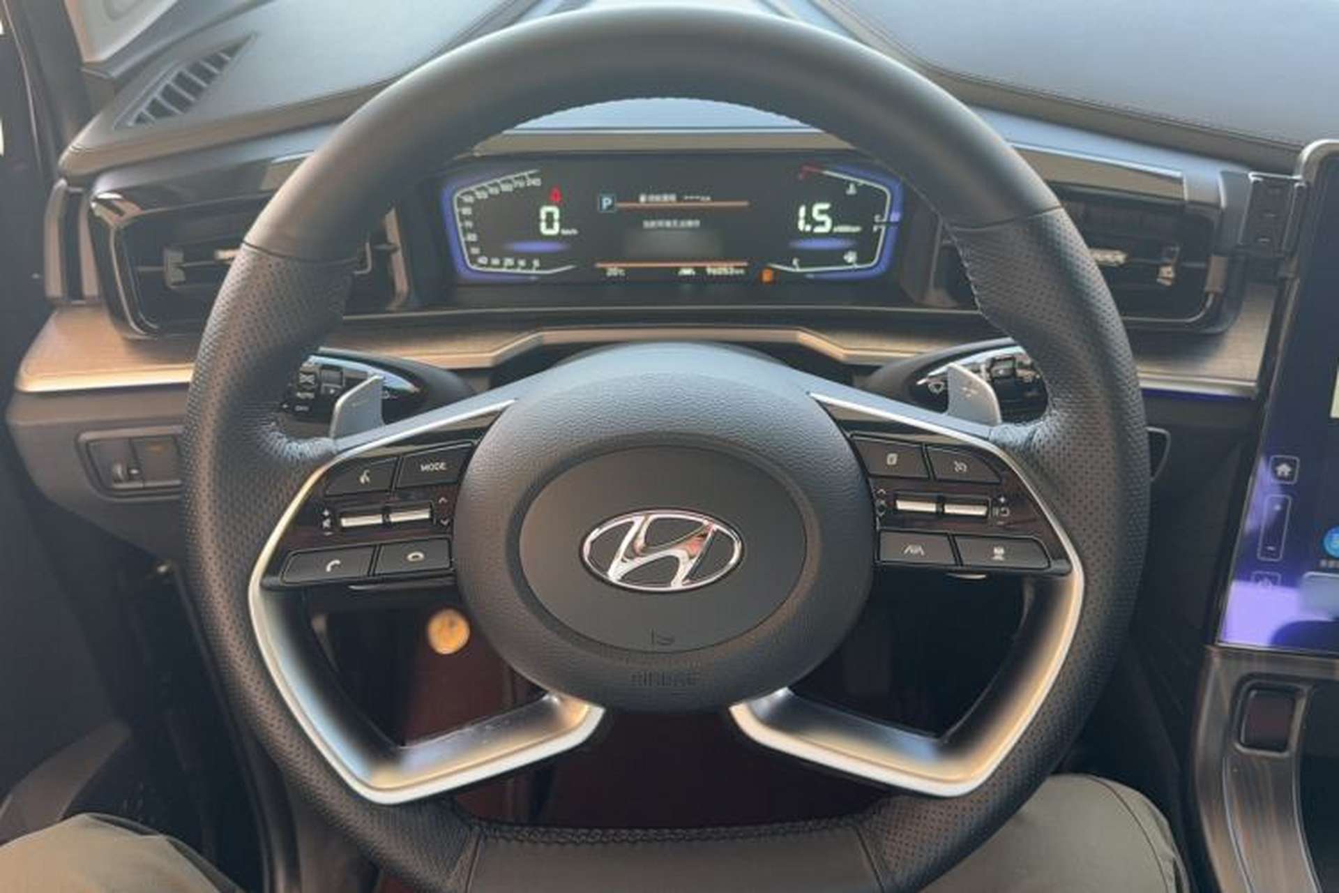 Used Hyundai Custo 2021 380TGDi Smart Love Flagship Edition TOP Premium Steering Wheel