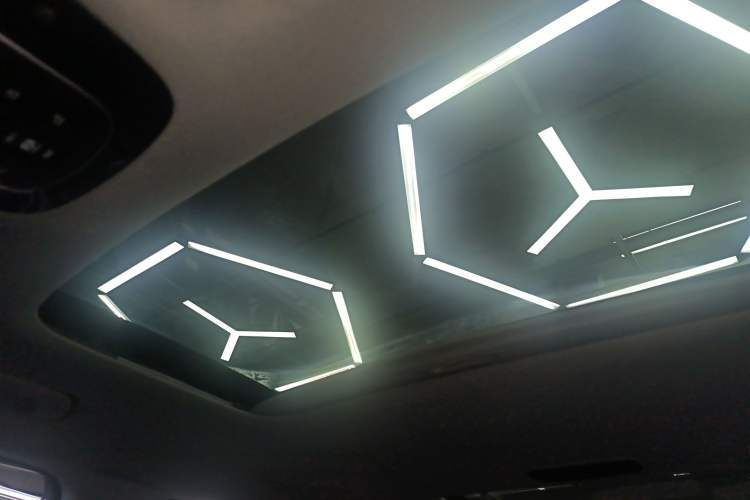 Used Hyundai Custo 2021 380TGDi Smart Love Flagship Edition TOP Premium Headliner