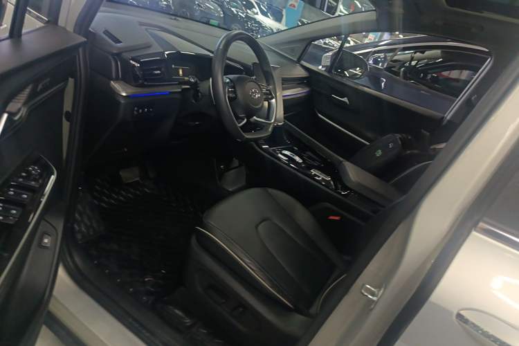 Used Hyundai Custo 2021 380TGDi Smart Love Flagship Edition TOP Premium Interior 3