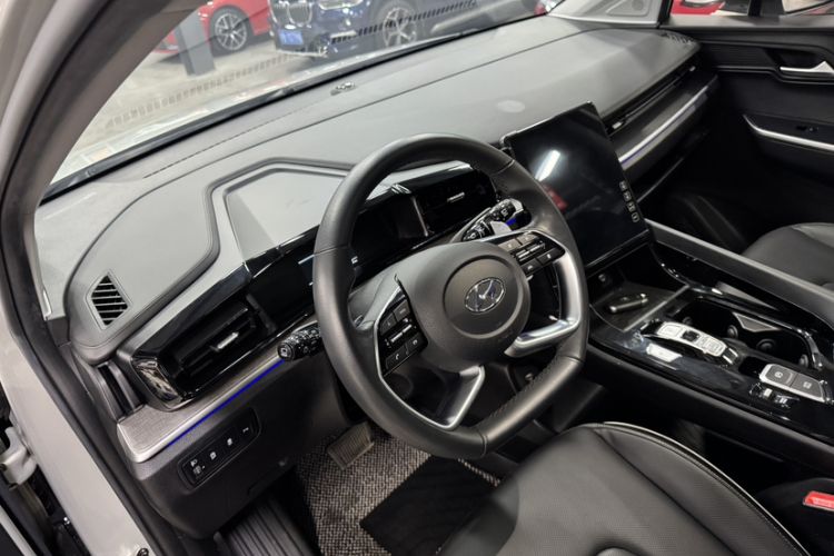 Used Hyundai Custo 2021 380TGDi Smart Love Flagship Edition TOP Premium Interior 9