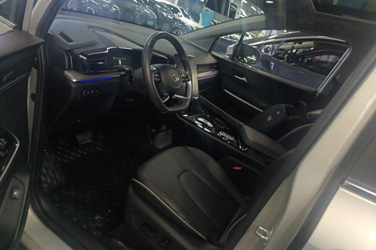 Used Hyundai Custo 2021 380TGDi Smart Love Flagship Edition TOP Premium Left Front Seat