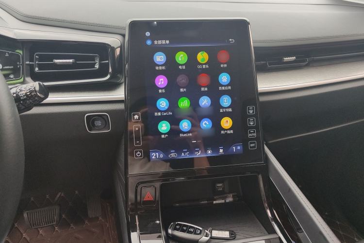 Used Hyundai Custo 2021 270TGDi Prestige LUX Audio And AC Panel