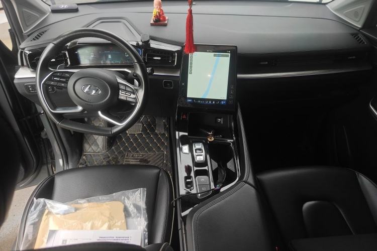 Used Hyundai Custo 2021 380TGDi Smart Luxury Premium LUX Center Console