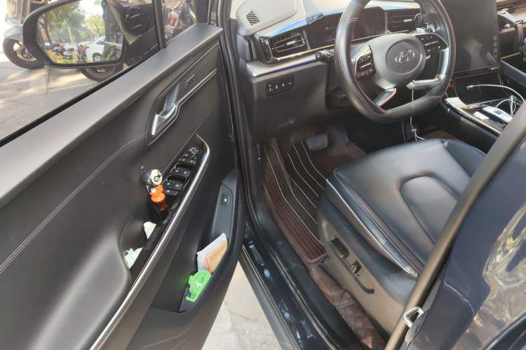 Used Hyundai Custo 2021 380TGDi Smart Love Flagship Edition TOP Premium Driver Seat