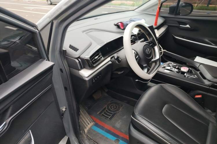Used Hyundai Custo 2021 270TGDi Prestige LUX Driver Seat