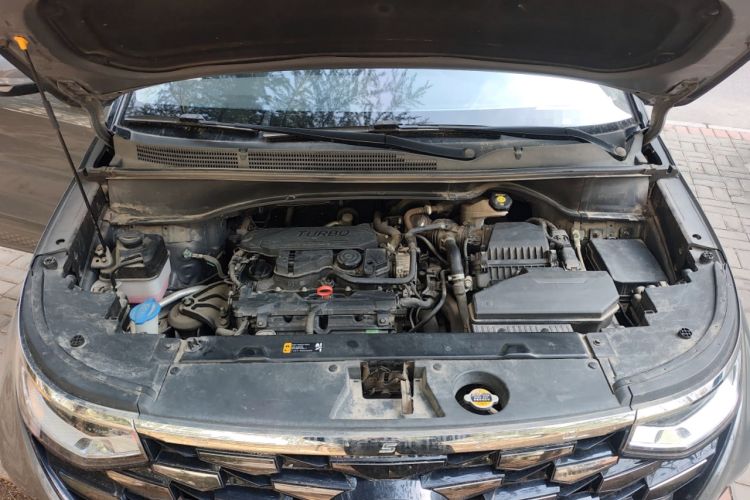 Used Hyundai Custo 2021 270TGDi Prestige LUX Engine Bay
