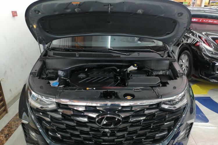 Used Hyundai Custo 2021 380TGDi Smart Luxury Premium LUX Engine Bay