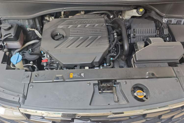 Used Hyundai Custo 2021 380TGDi Smart Luxury Premium LUX Engine Bay