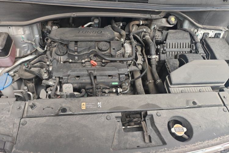 Used Hyundai Custo 2021 270TGDi Prestige LUX Engine Bay