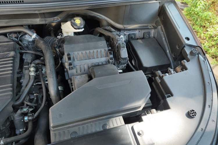 Used Hyundai Custo 2021 380TGDi Smart Love Flagship Edition TOP Premium Engine Bay Left
