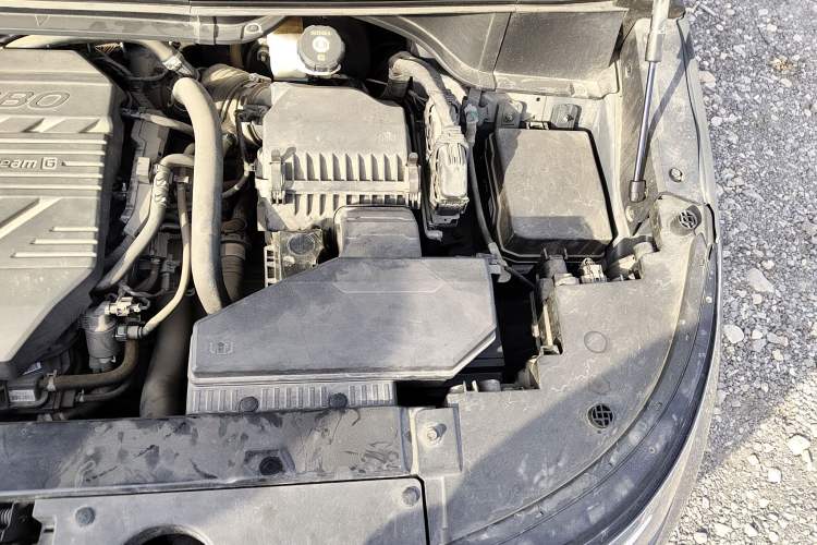 Used Hyundai Custo 2021 380TGDi Smart Luxury Premium LUX Engine Bay Left