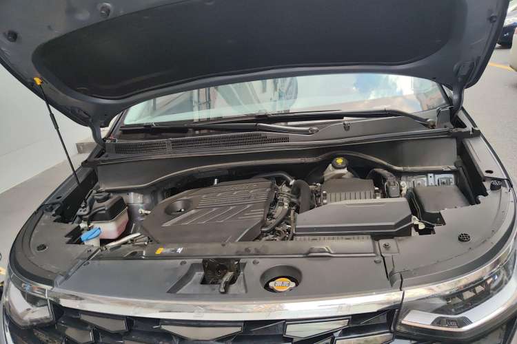 Used Hyundai Custo 2021 380TGDi Smart Love Flagship Edition TOP Premium Engine Bay