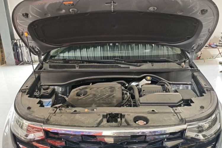 Used Hyundai Custo 2021 380TGDi Smart Love Flagship Edition TOP Premium Engine Bay