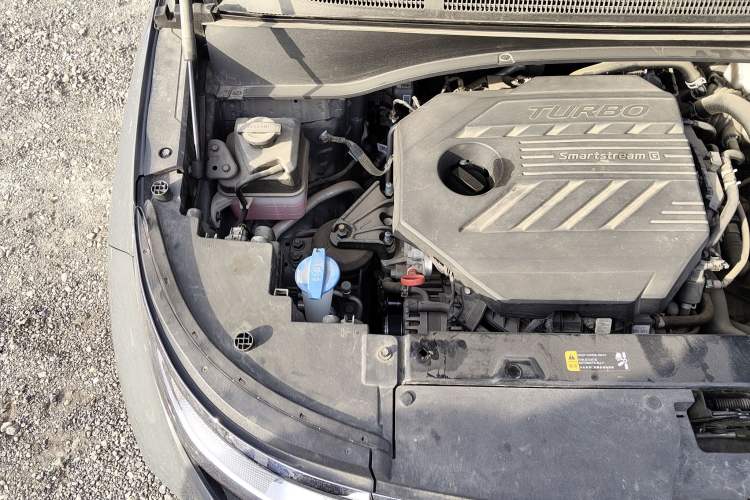 Used Hyundai Custo 2021 380TGDi Smart Luxury Premium LUX Engine Bay Right