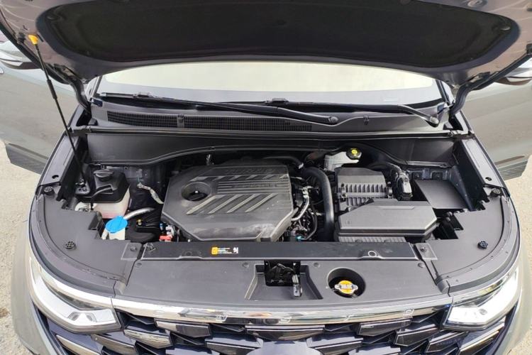 Used Hyundai Custo 2021 380TGDi Smart Luxury Premium LUX Engine Bay