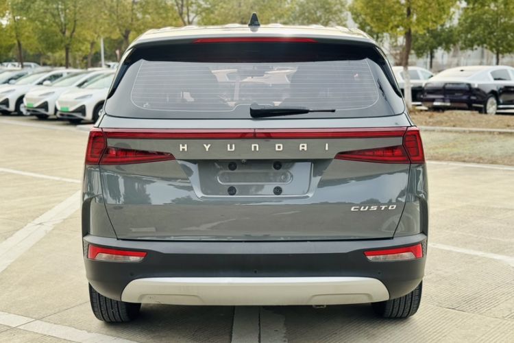 Used Hyundai Custo 2021 270TGDi Prestige LUX Exterior 11