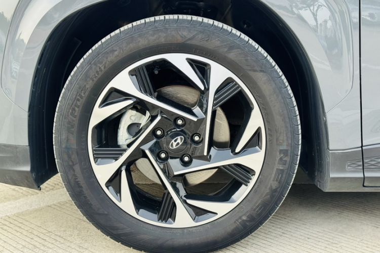 Used Hyundai Custo 2021 270TGDi Prestige LUX Exterior 12