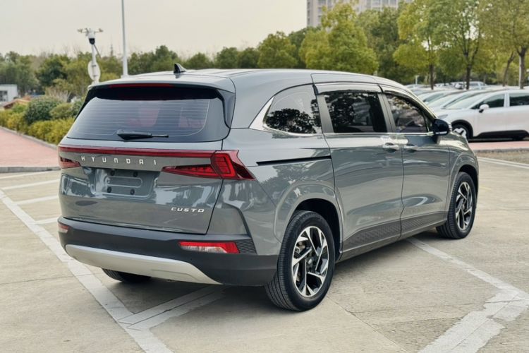 Used Hyundai Custo 2021 270TGDi Prestige LUX Exterior 2