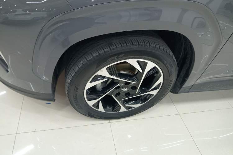 Used Hyundai Custo 2021 270TGDi Prestige LUX Exterior 4