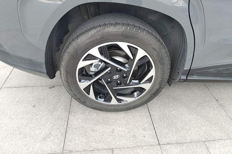 Used Hyundai Custo 2021 380TGDi Deluxe Edition DLX Exterior 5