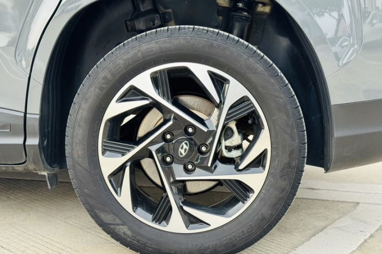 Used Hyundai Custo 2021 270TGDi Prestige LUX Exterior 6