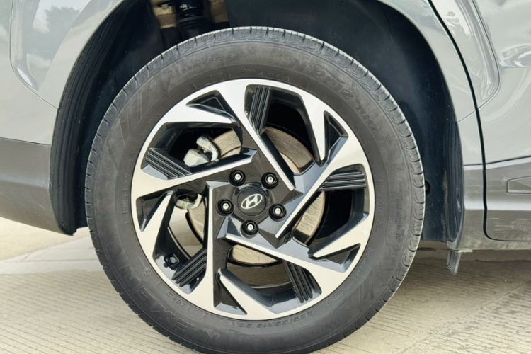Used Hyundai Custo 2021 270TGDi Prestige LUX Exterior 8