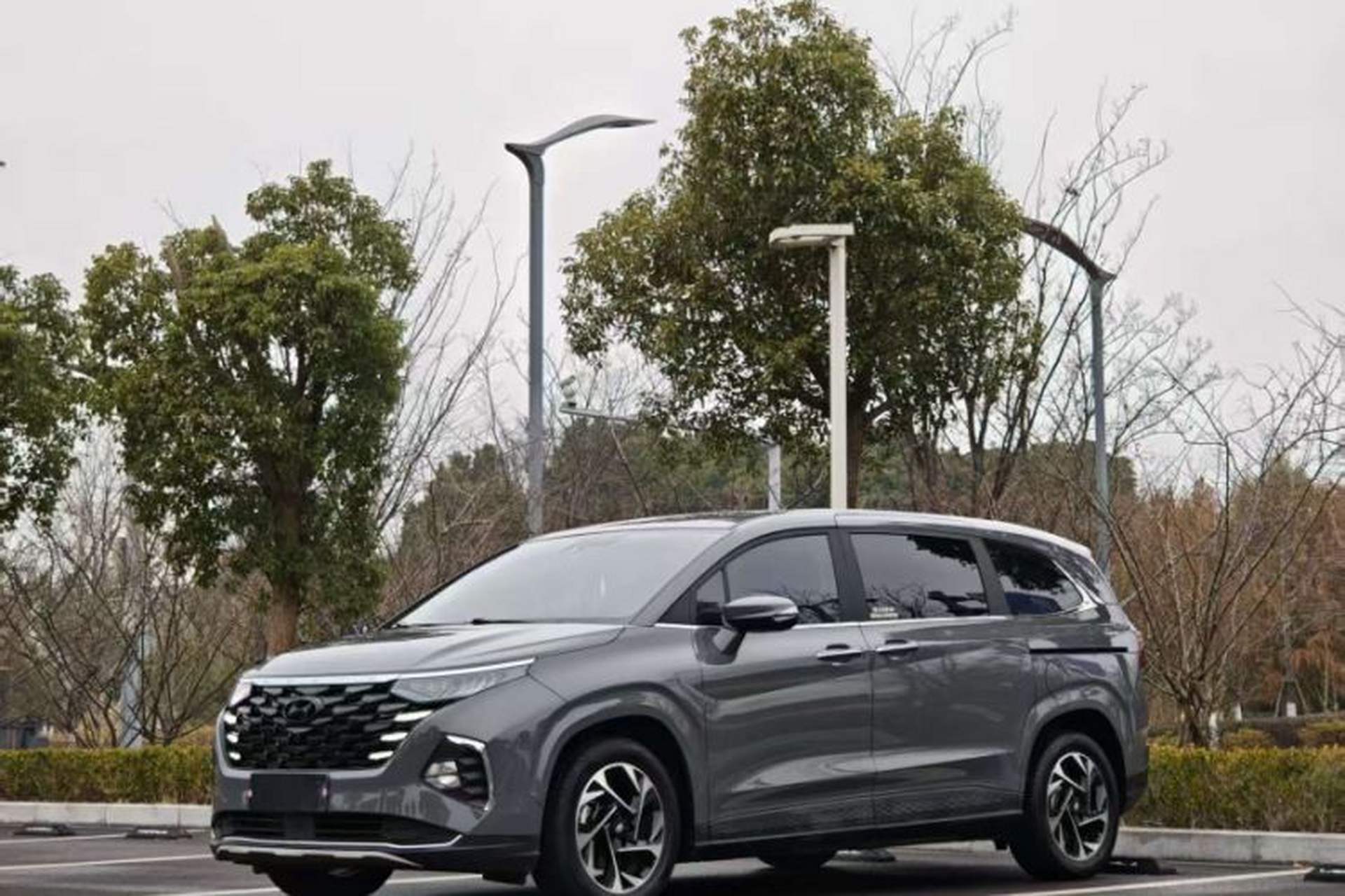 Used Hyundai Custo 2021 380TGDi Smart Love Flagship Edition TOP Premium Front Left 45 Deg
