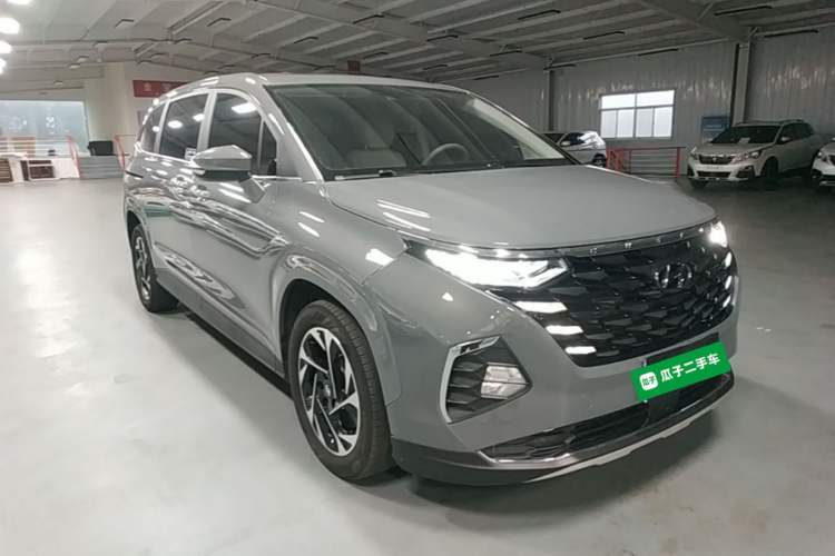 Used Hyundai Custo 2021 380TGDi Smart Luxury Premium LUX Front Right 45 Deg