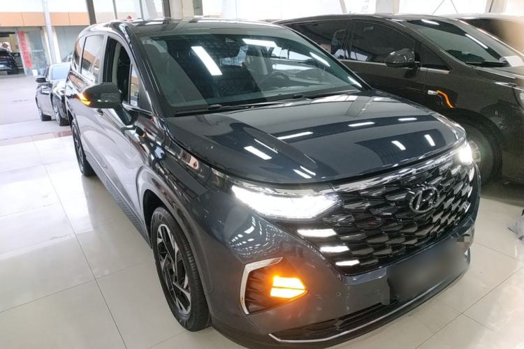 Used Hyundai Custo 2021 380TGDi Smart Luxury Premium LUX Front Right 45 Deg