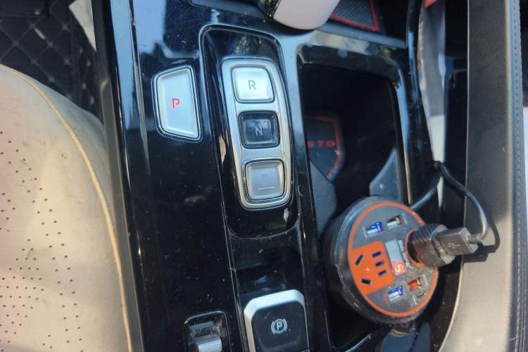 Used Hyundai Custo 2021 380TGDi Smart Love Flagship Edition TOP Premium Gear Lever