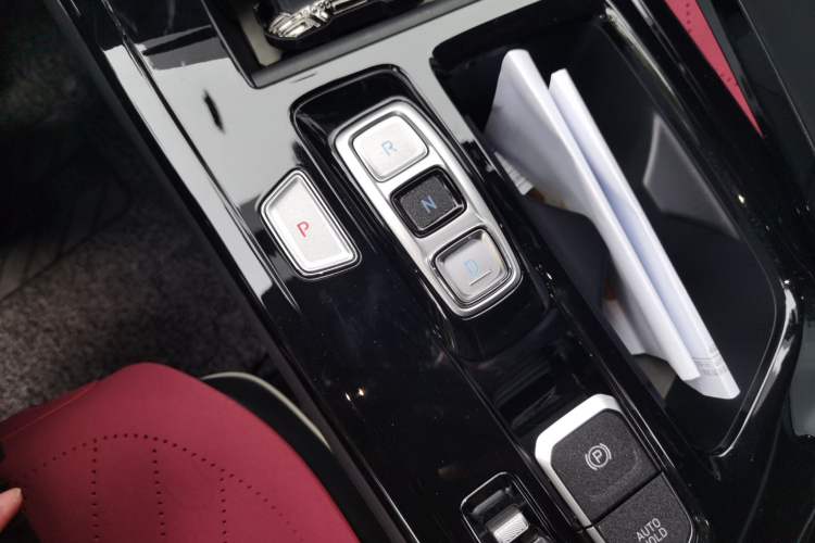 Used Hyundai Custo 2021 380TGDi Smart Love Flagship Edition TOP Premium Gear Lever