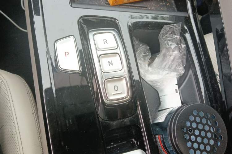 Used Hyundai Custo 2021 380TGDi Smart Love Flagship Edition TOP Premium Gear Lever