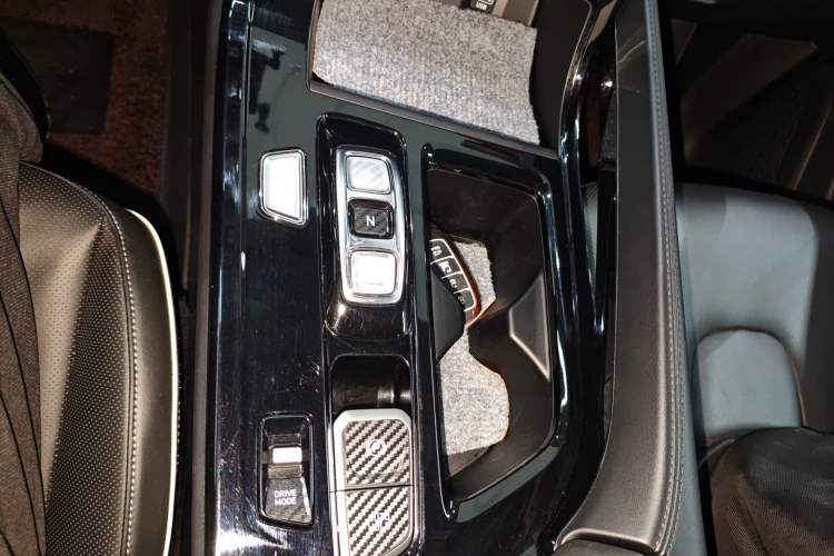 Used Hyundai Custo 2021 270TGDi Prestige LUX Gear Lever