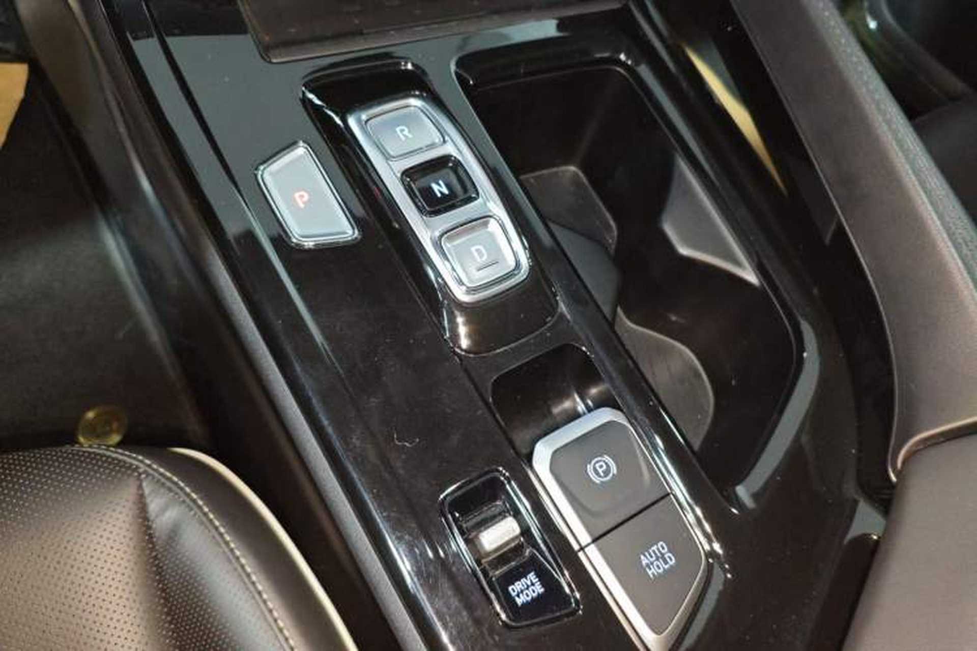 Used Hyundai Custo 2021 380TGDi Smart Luxury Premium LUX Gear Lever