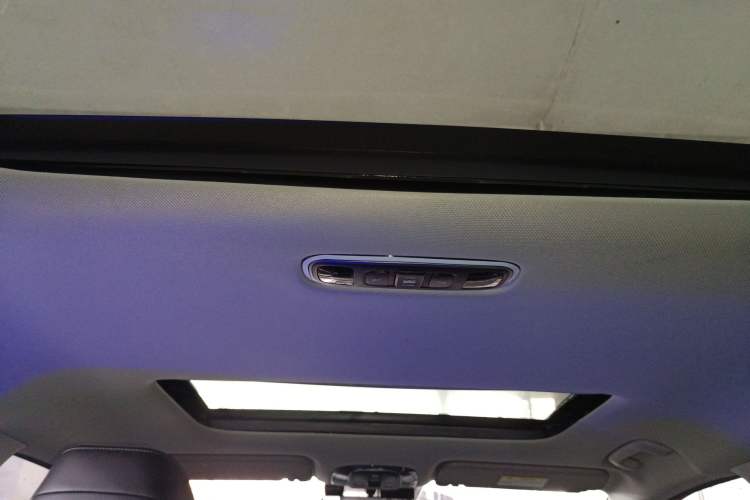 Used Hyundai Custo 2021 380TGDi Smart Love Flagship Edition TOP Premium Headliner