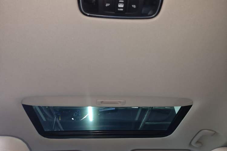 Used Hyundai Custo 2021 380TGDi Smart Love Flagship Edition TOP Premium Headliner