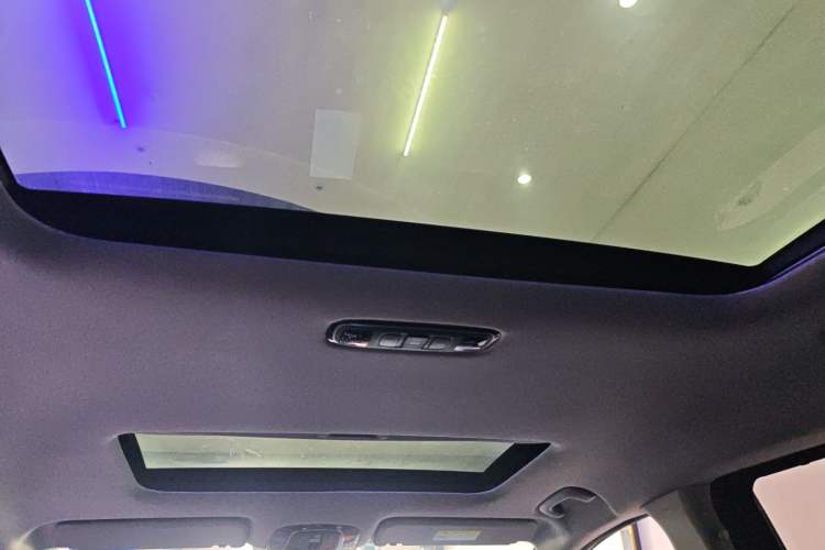 Used Hyundai Custo 2021 380TGDi Smart Love Flagship Edition TOP Premium Headliner