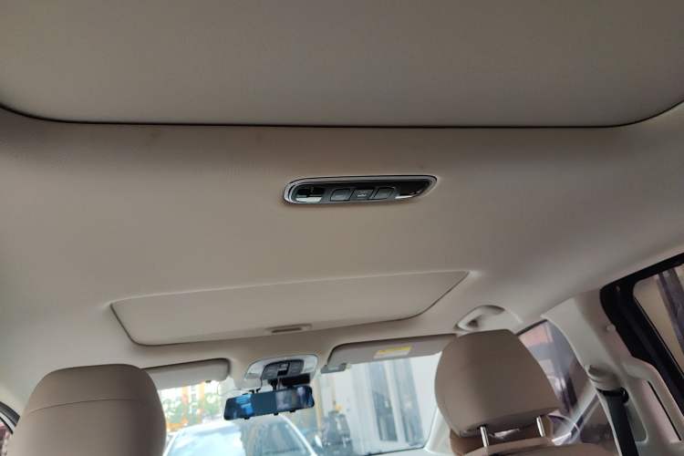 Used Hyundai Custo 2021 380TGDi Smart Love Flagship Edition TOP Premium Headliner