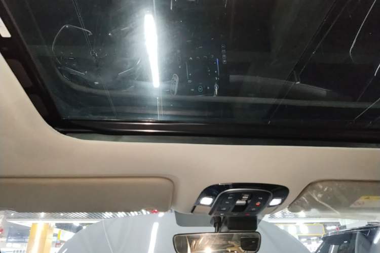 Used Hyundai Custo 2021 380TGDi Smart Love Flagship Edition TOP Premium Headliner