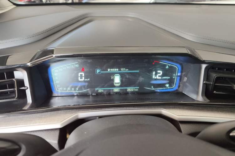 Used Hyundai Custo 2021 270TGDi Prestige LUX Instrument Cluster