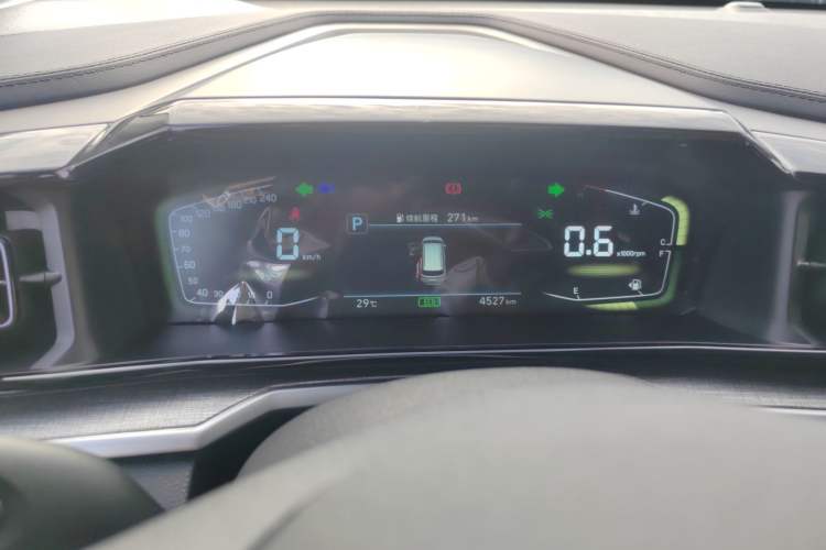 Used Hyundai Custo 2021 270TGDi Prestige LUX Instrument Cluster