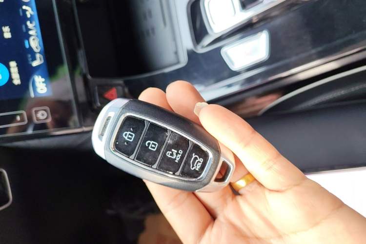 Used Hyundai Custo 2021 380TGDi Smart Luxury Premium LUX Interior 1