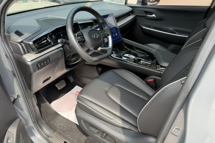 Used Hyundai Custo 2021 380TGDi Smart Love Flagship Edition TOP Premium Interior 2