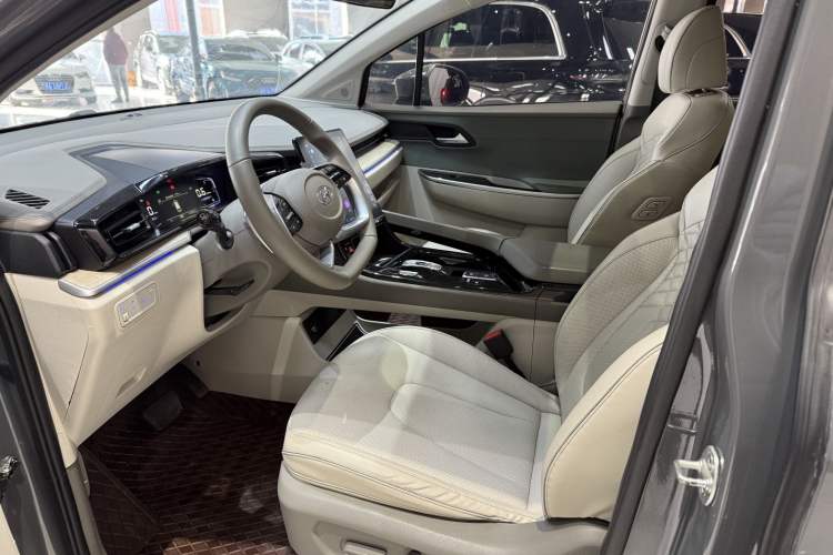 Used Hyundai Custo 2021 380TGDi Smart Love Flagship Edition TOP Premium Interior 3