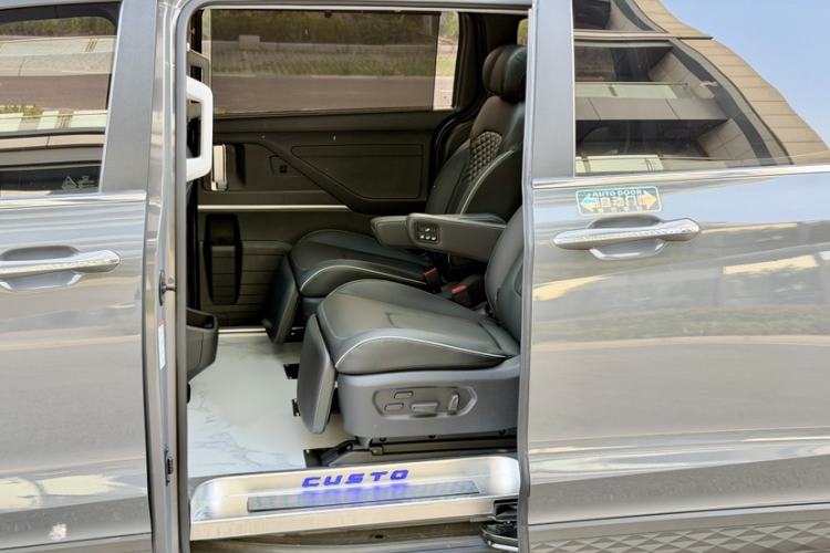 Used Hyundai Custo 2021 380TGDi Smart Love Flagship Edition TOP Premium Interior 7