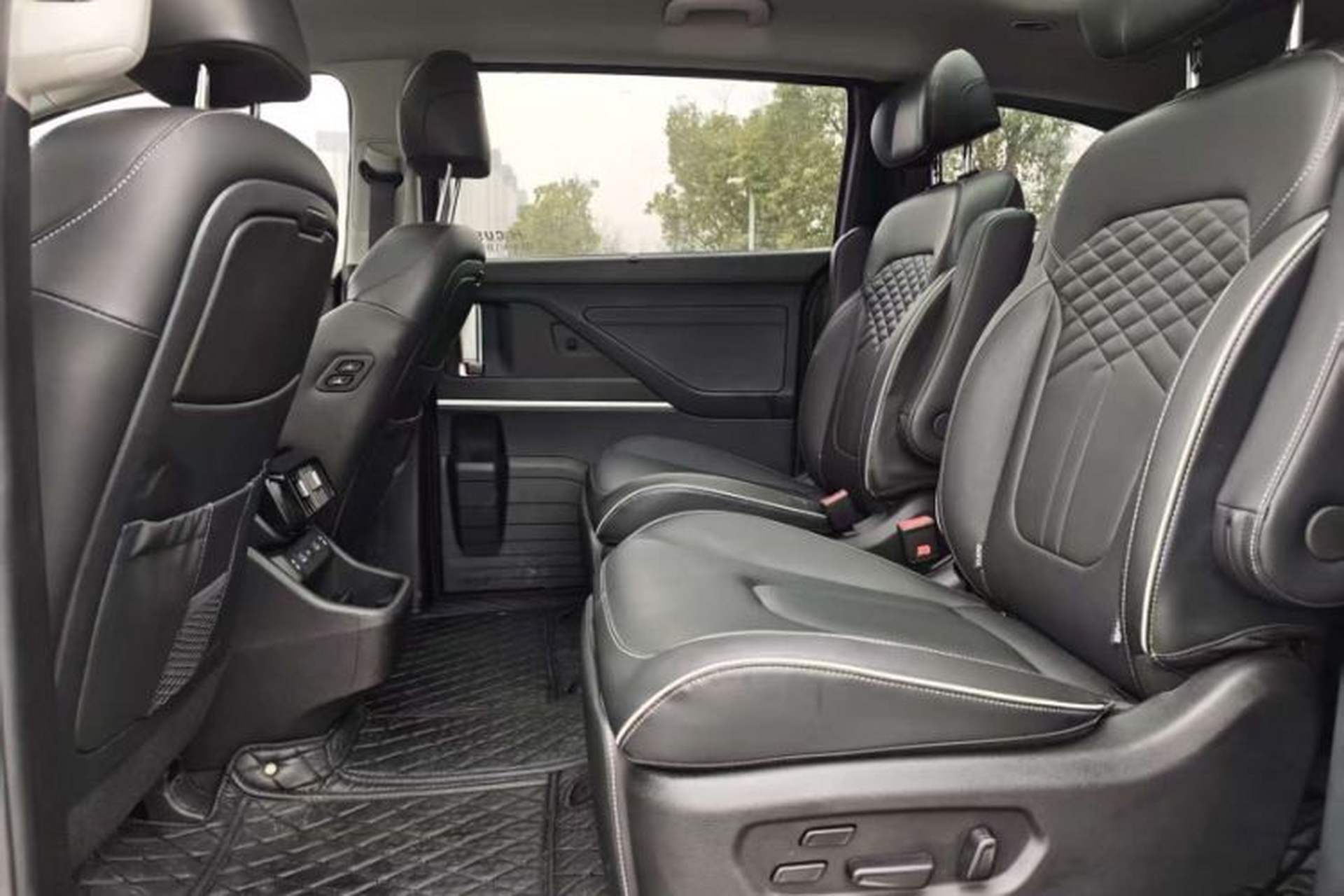Used Hyundai Custo 2021 380TGDi Smart Love Flagship Edition TOP Premium Interior 9